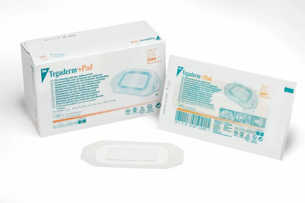 Apósitos Transparentes Adhesivos con Almohadilla Absorbente no Adherente 3M Tegaderm 3584, 2.5 cm x 6 cm, 4/Caja