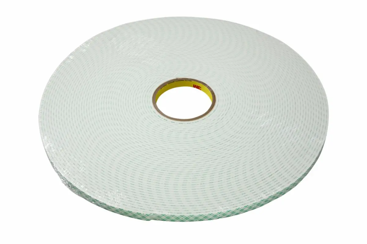 3M Cinta Doble Faz de Espuma de Poliuretano 4004, blanca, 76 mm x 16 M, 6 rollos por caja