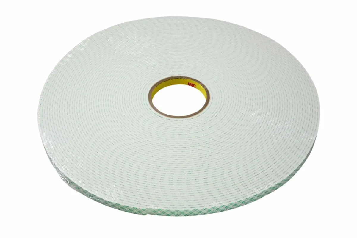 Cinta Doble Faz de Espuma de Poliuretano 3M 4008, 48 mm x 33 m, 6 rollos por caja