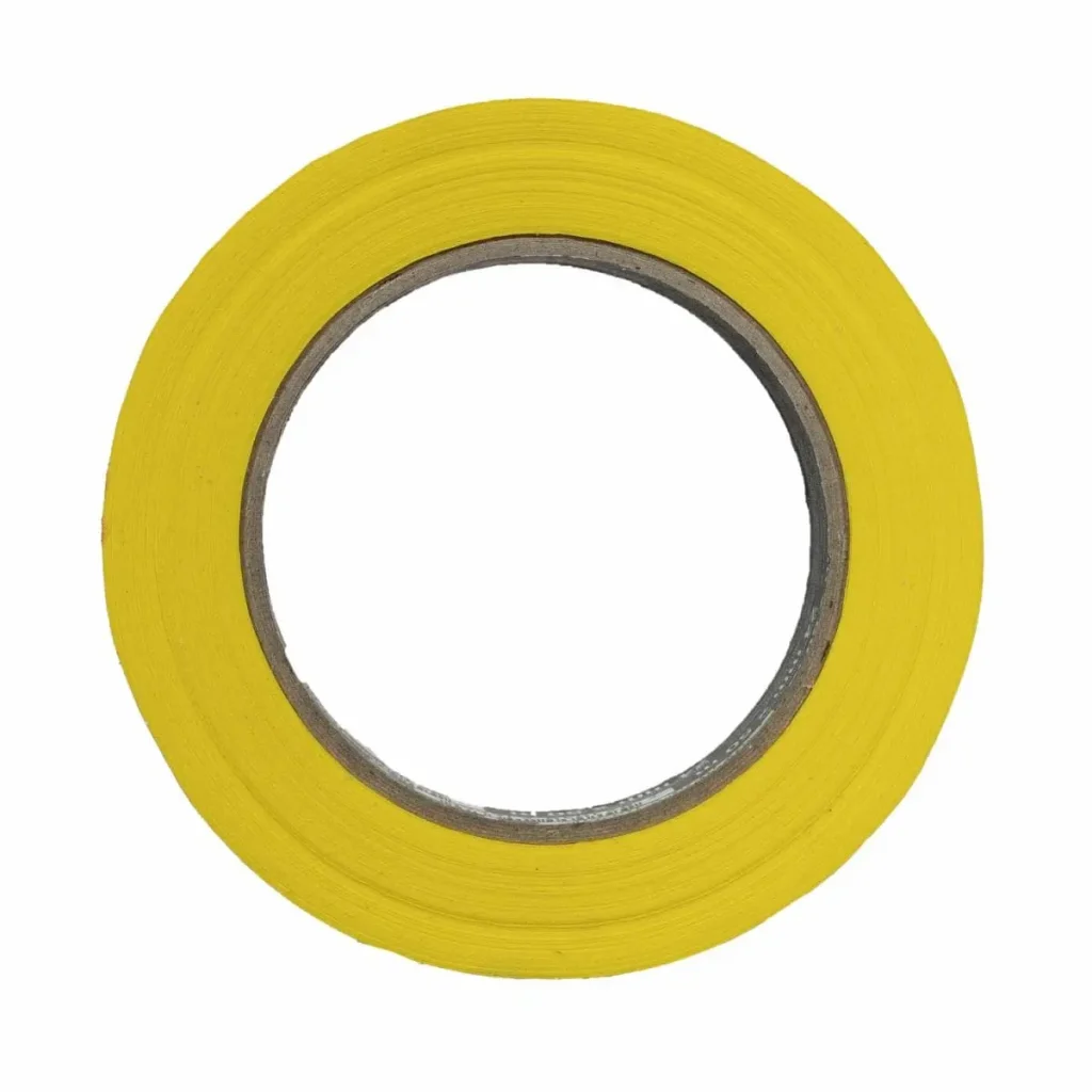 Cinta de enmascarado amarilla de alto rendimiento 3M™ para automóviles, 24 mm x 40 m, 72 rollos/caja