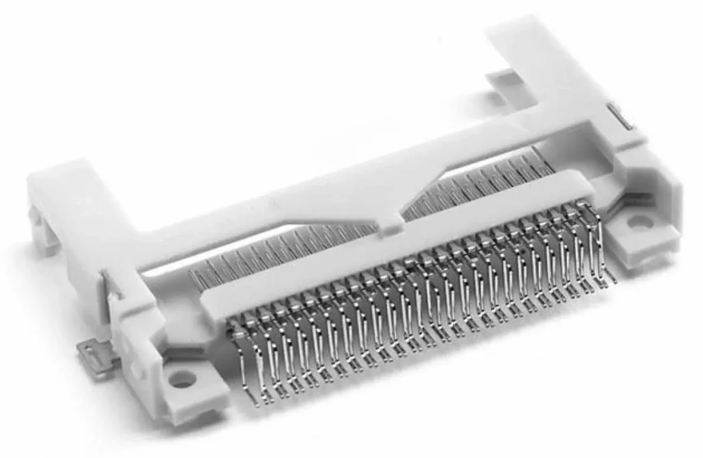 El Conector para Tarjetas CF 3M™ 7E50 Series, N7E50-X516XX-20