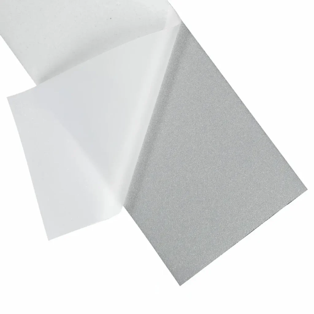 3M™ Scotchlite™ Lámina termosoldable no elástica de material reflectante 8712 NS