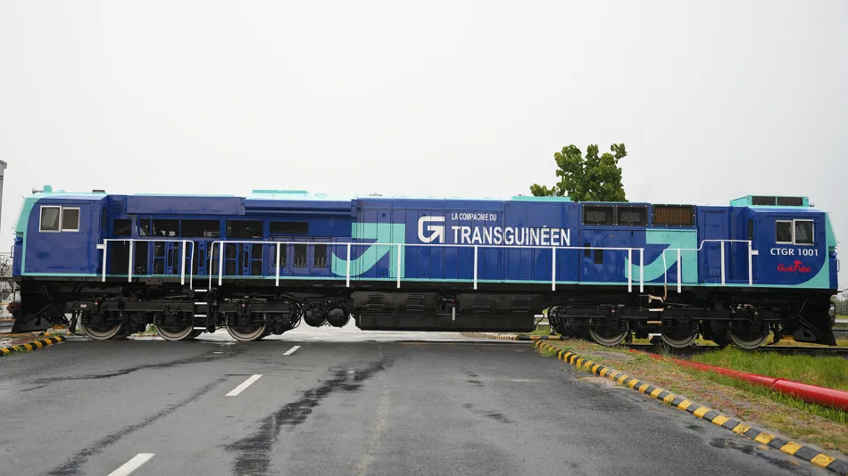 Locomotora Wabtec ES43ACi con los colores de TransGuinéen, presentada en Marhowra en mayo de 2025. Fotografía de archivo de Wabtec.