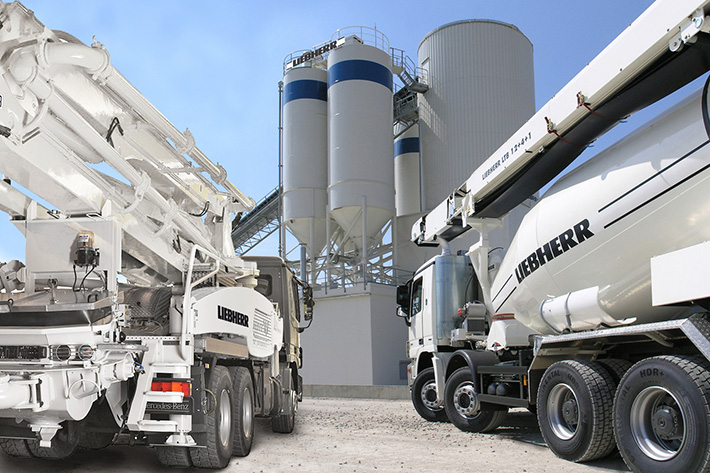 Liebherr-concrete-pump-mixer-and-mixing-unit