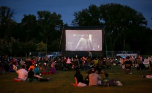 Cine Veraniego Al Aire Libre