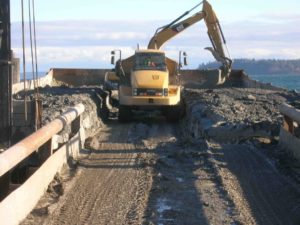 Barge-muck-hauling-1024x768