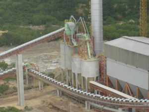 Cement-raw-material-conveying