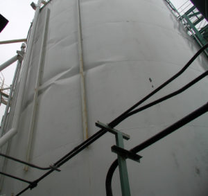 Silo-failure-wrinkle-cylinder