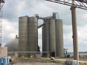 Silos-concrete-cementplant