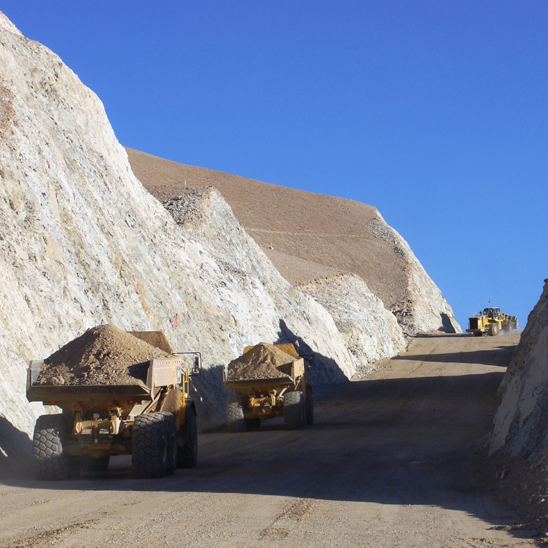 OBRA CIVIL EN MINERíA
