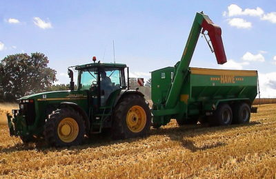 John-deere-4x4-tractor-tires