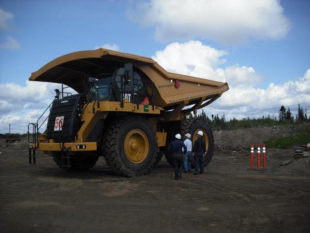 SDB-CAT-775F -Labrador-Canada